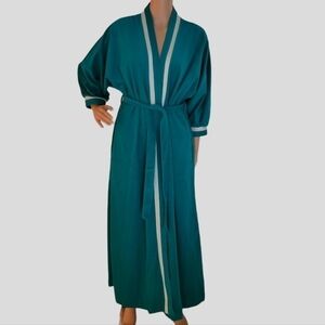 Vintage Kayser Plush Housecoat Robe Size S Green satin details Grannycore T42
